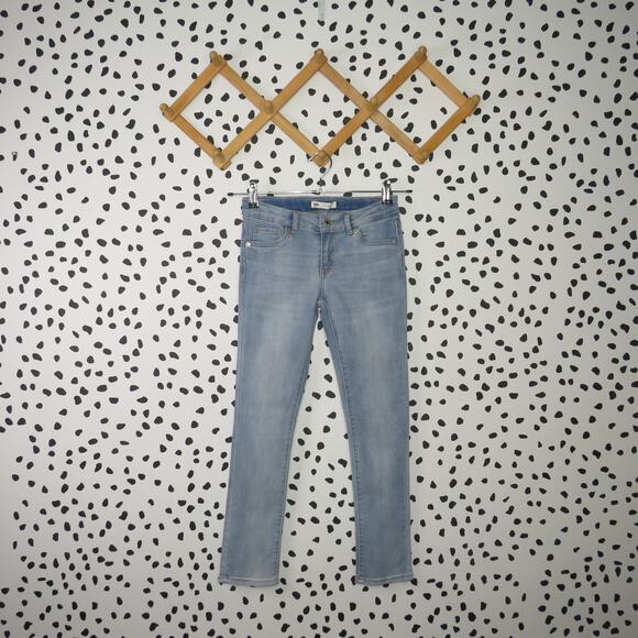 Levi’s Light Wash Denim 711 Girls Skinny Jeans - Picture 1 of 7